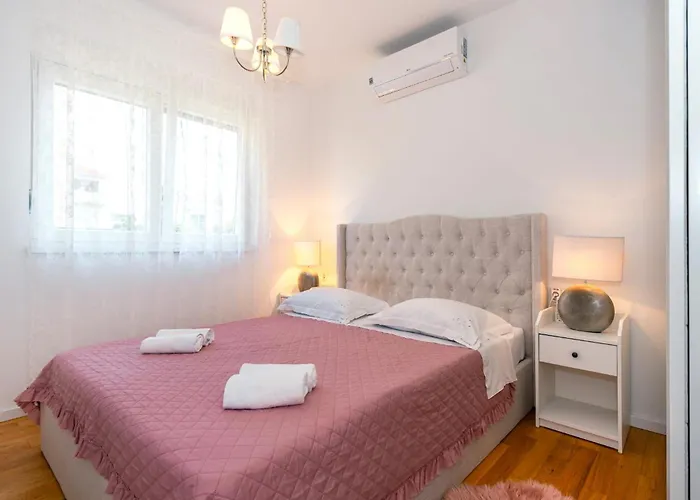 Mia Apartment Brodarica (Sibenik-Knin)