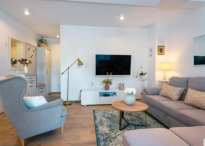 Mia Brodarica (Sibenik-Knin)