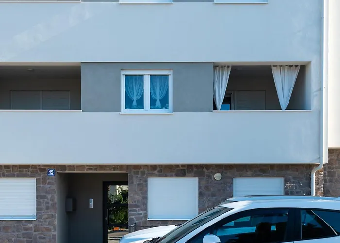 Mia Brodarica (Sibenik-Knin)